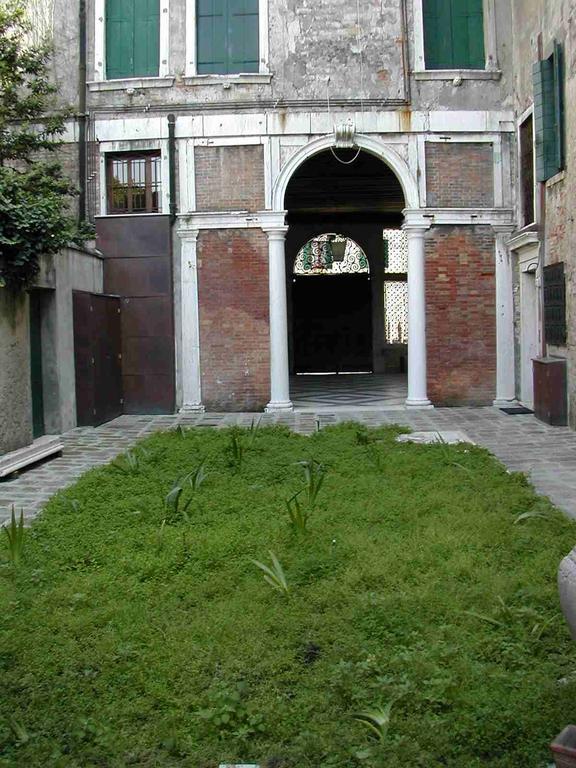 Inside Palazzo Foscarini Appartement
